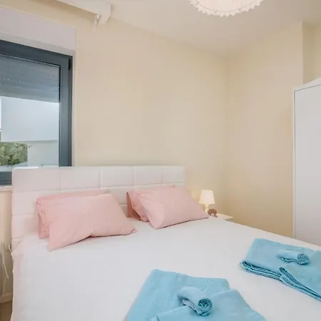 Sofija With Pool Apartment *