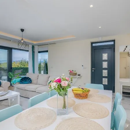 Sofija With Pool Malinska