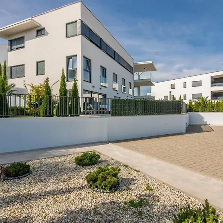 Sofija With Pool Malinska