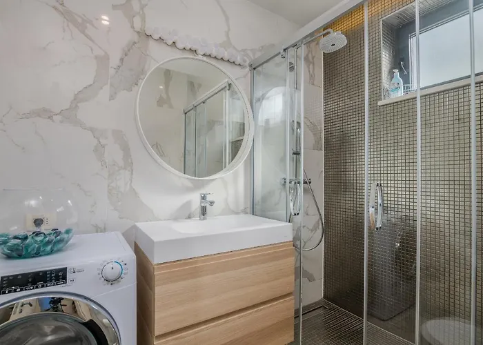 Sofija With Pool Appartement Malinska