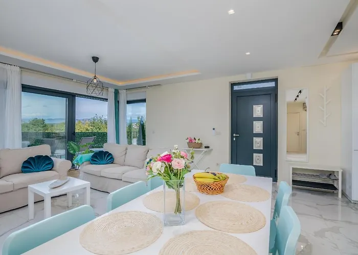 Sofija With Pool Malinska