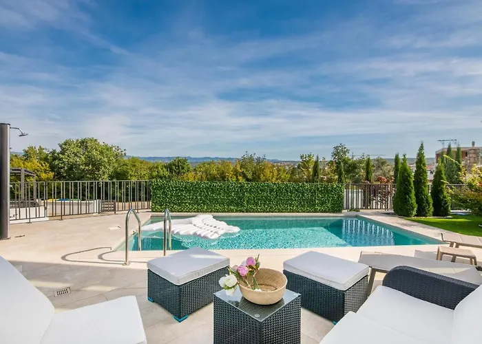 Appartement Sofija With Pool