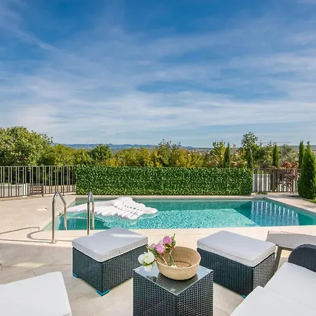 Apartment Sofija With Pool